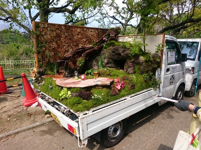 Japanese Gardeners Compete To See Who Can Create the Best ‘Truck Garden