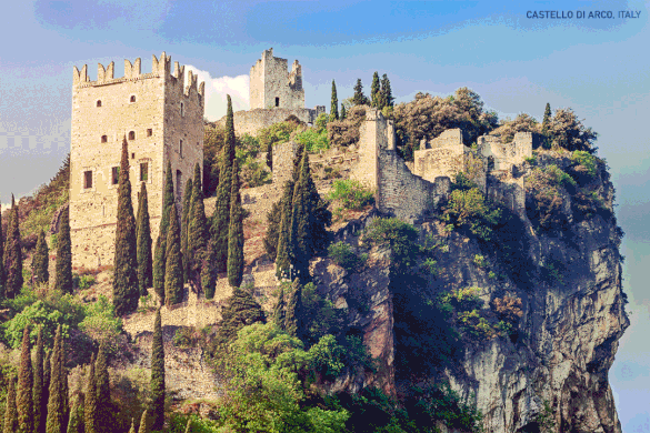 01_Castello-di-Arco-1.gif