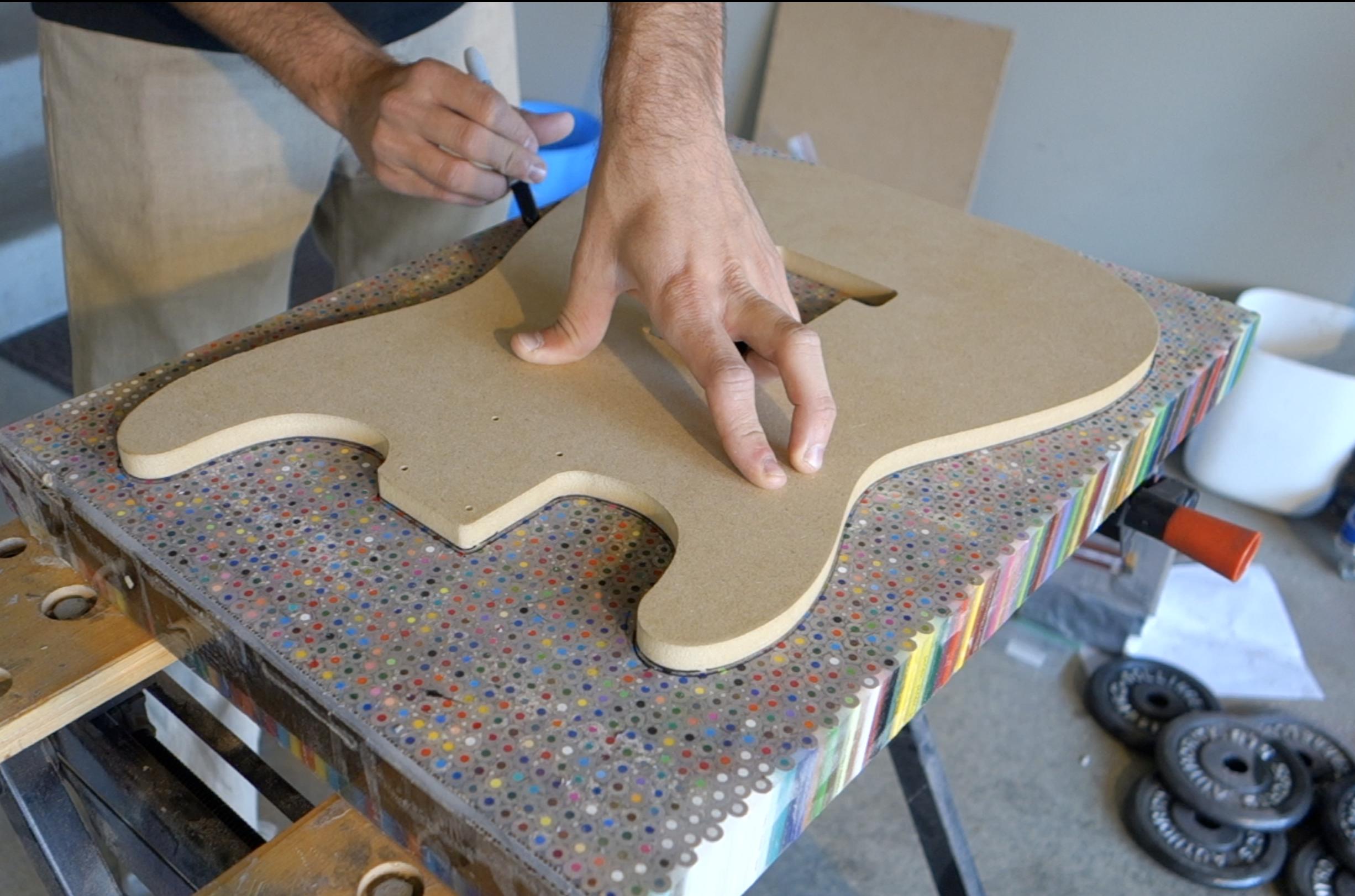 Artist Builds An Electric Guitar Out of 1200 Colored Pencils artFido